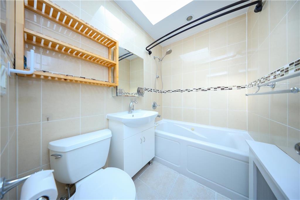 271 Bay 19th Street Bath Beach Brooklyn NY 11214
