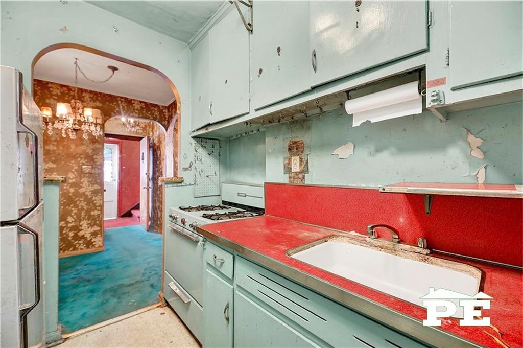 2136 East 16th Street Sheepshead Bay Brooklyn NY 11229