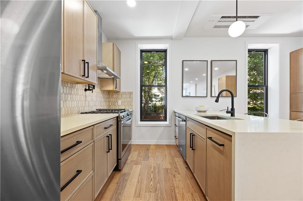 537 Halsey Street Bedford Stuyvesant Brooklyn NY 11233