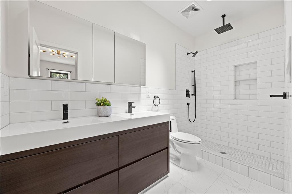 537 Halsey Street Bedford Stuyvesant Brooklyn NY 11233