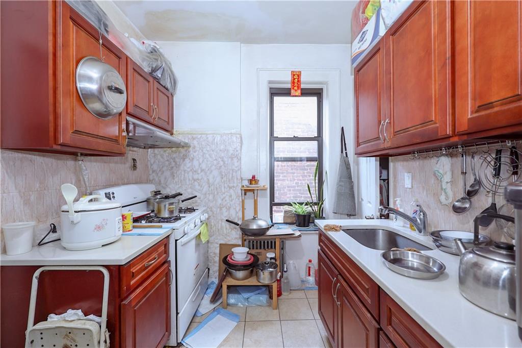 771 52nd Street Sunset Park Brooklyn NY 11220