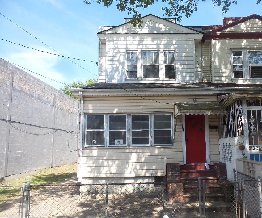 263 East 39th Street East Flatbush Brooklyn NY 11203