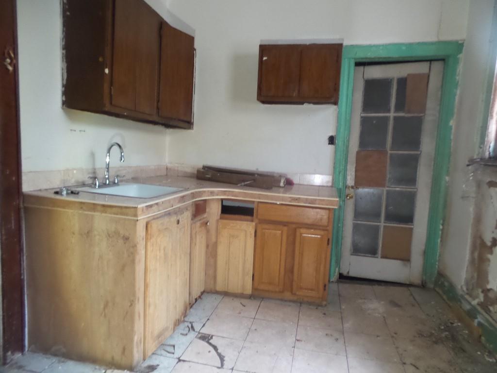 263 East 39th Street East Flatbush Brooklyn NY 11203