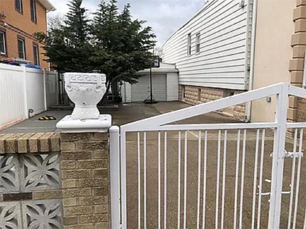 472 Lake Street Gravesend Brooklyn NY 11223