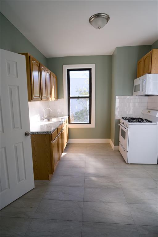 9728 Flatlands Avenue Canarsie Brooklyn NY 11236