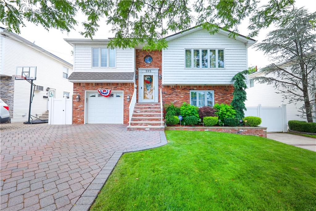 595 Sheldon Avenue Huguenot Staten Island NY 10312