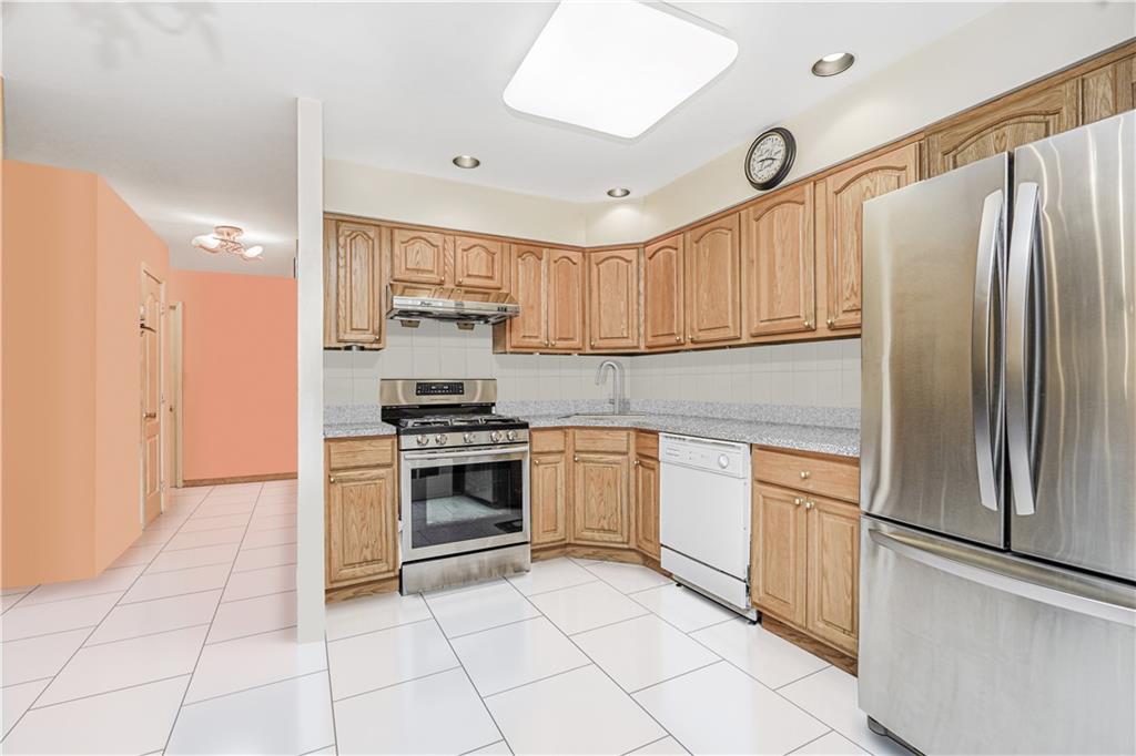 2246 84th Street Bensonhurst Brooklyn NY 11214