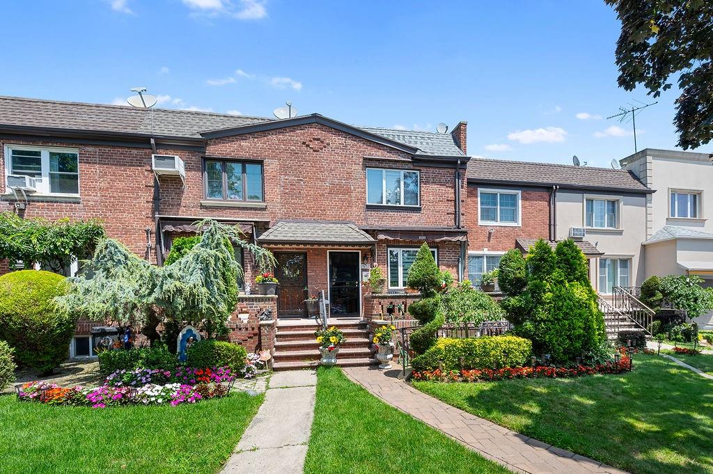 1592 Independence Avenue Bensonhurst Brooklyn NY 11228