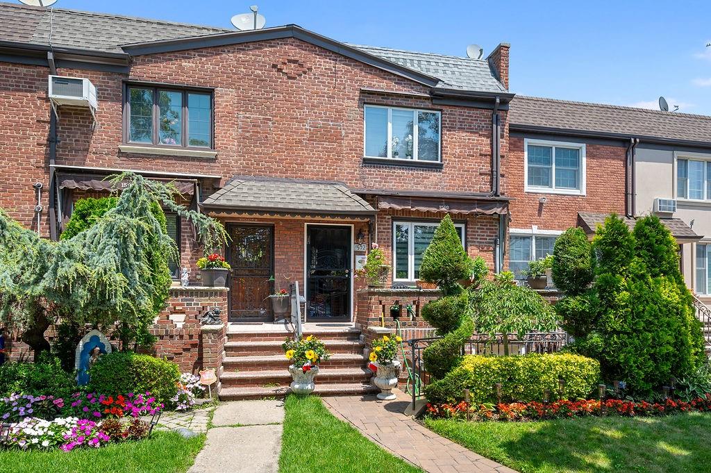 1592 Independence Avenue Bensonhurst Brooklyn NY 11228