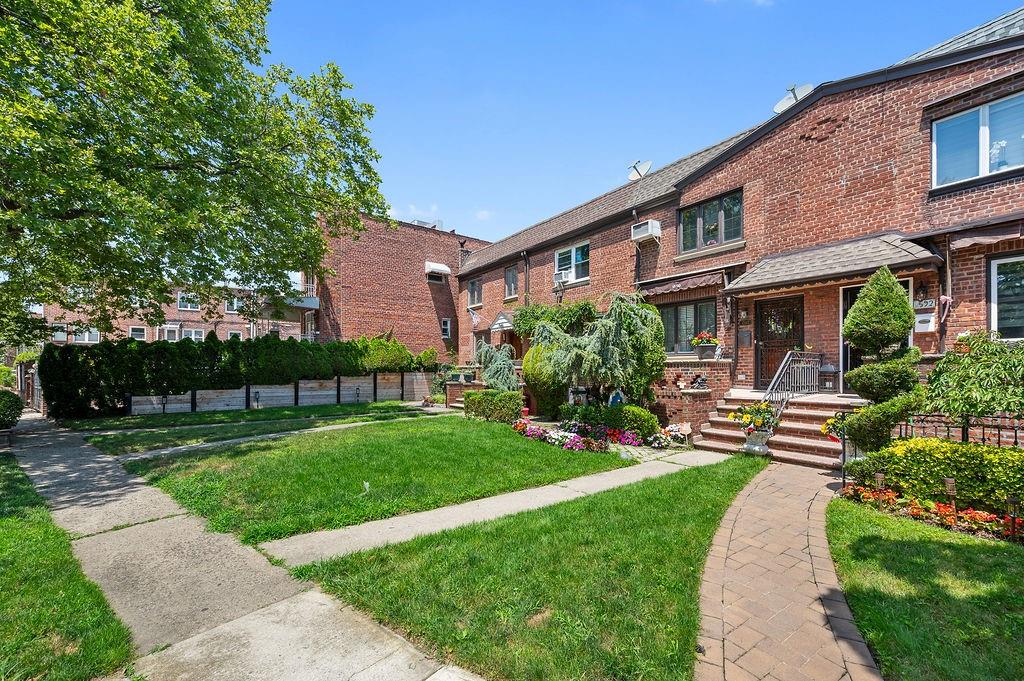 1592 Independence Avenue Bensonhurst Brooklyn NY 11228