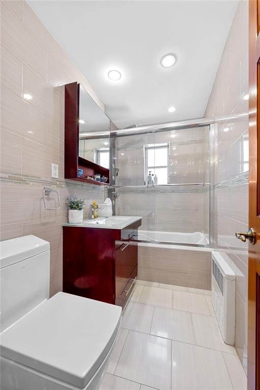 1592 Independence Avenue Bensonhurst Brooklyn NY 11228