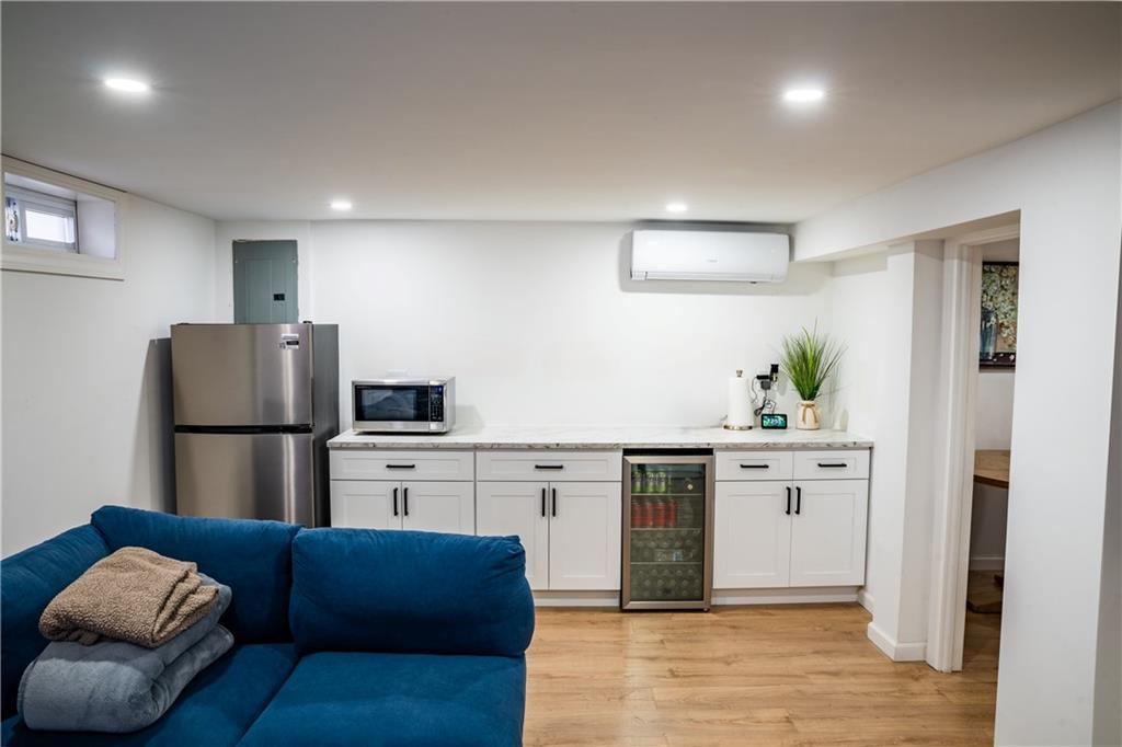 149 Emory Road Out of NYC Mineola NY 11501