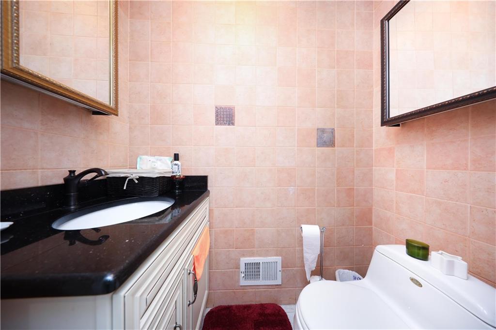 269 Clifton Avenue Rosebank Staten Island NY 10305