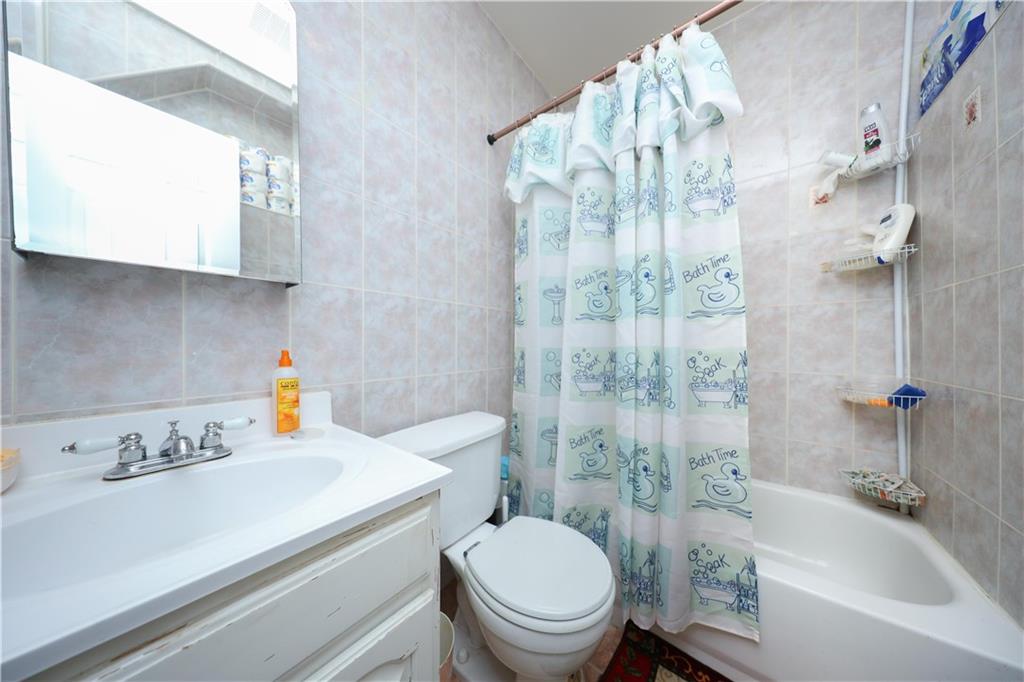 269 Clifton Avenue Rosebank Staten Island NY 10305