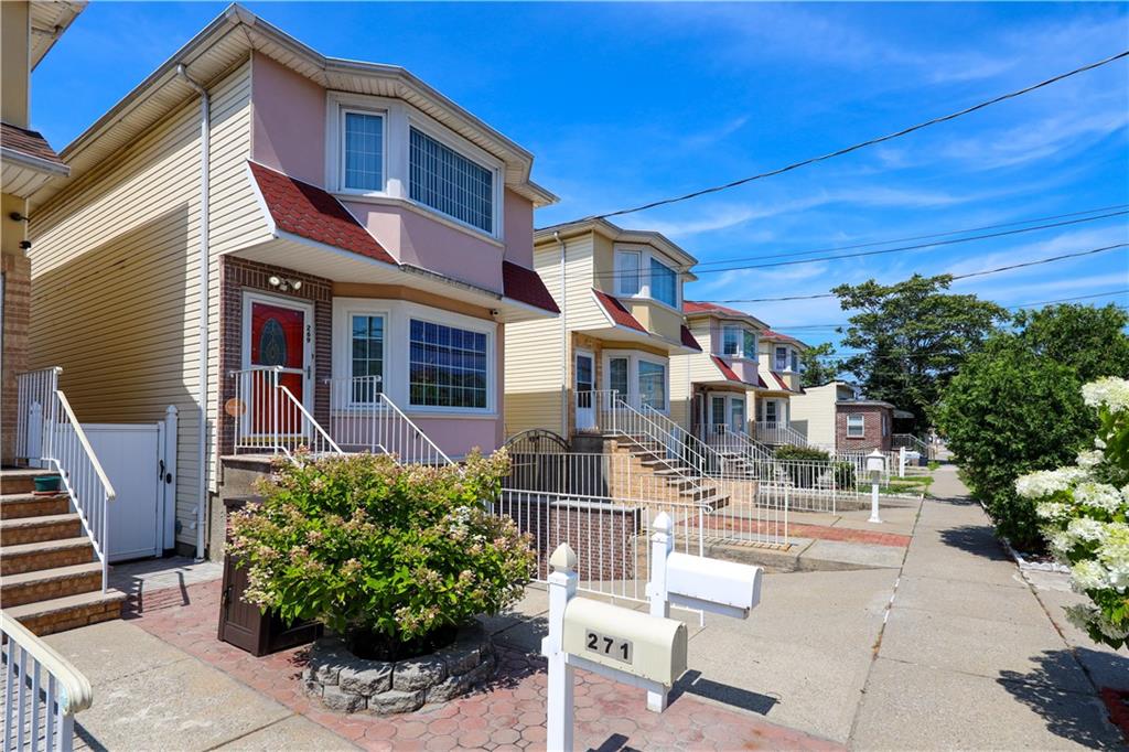 269 Clifton Avenue Rosebank Staten Island NY 10305