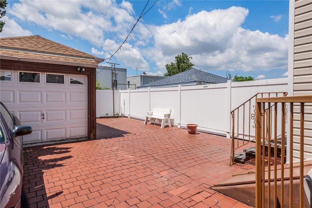 7844 86th Street Glendale Glendale NY 11385