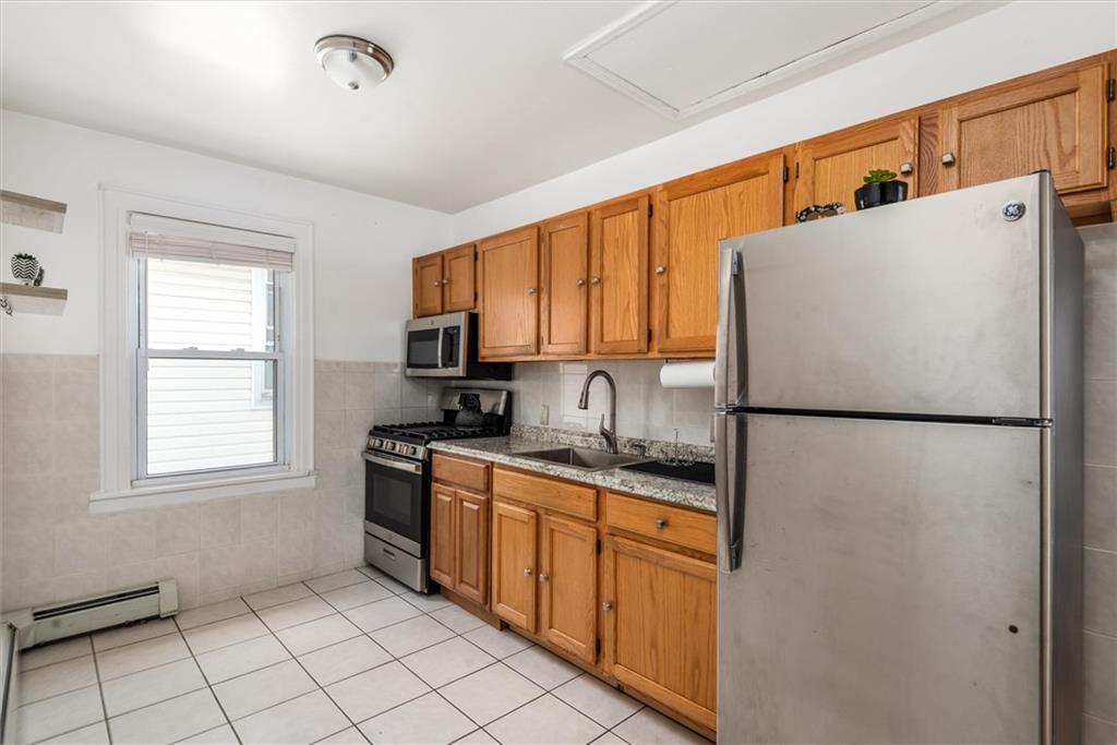 7844 86th Street Glendale Glendale NY 11385