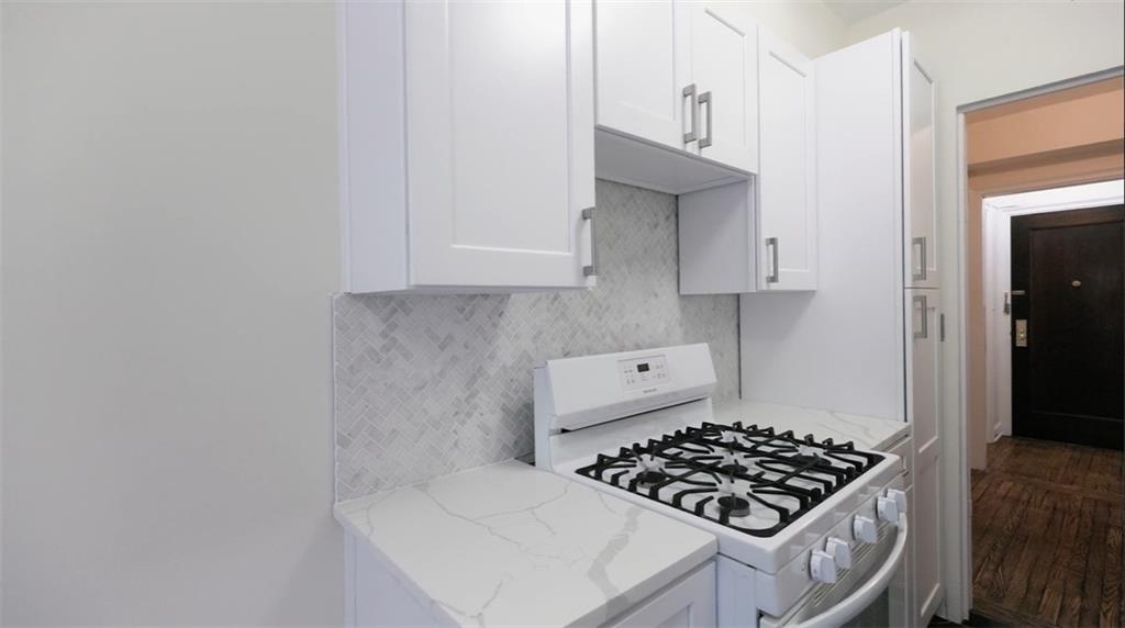 353 W 56TH Street Midtown East Manhattan NY 10019