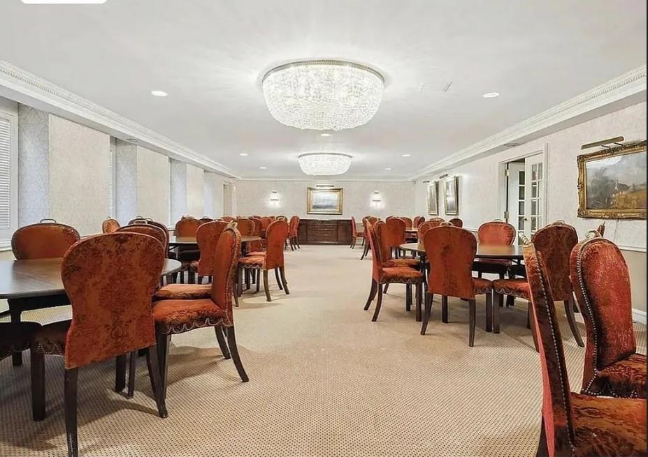 353 W 56TH Street Midtown East Manhattan NY 10019