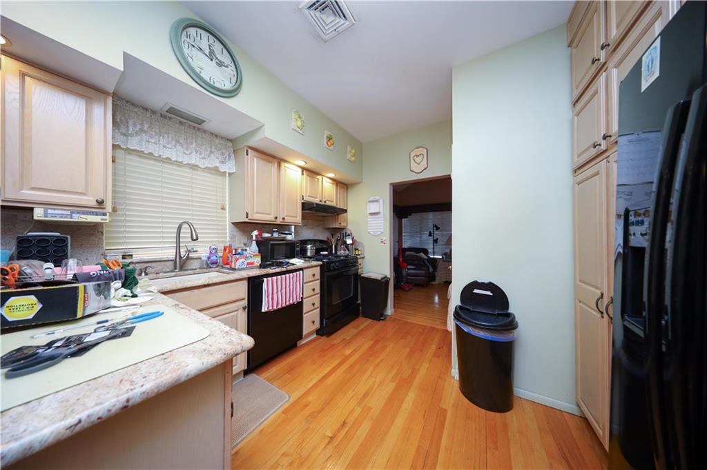 139 Hurlbert Street Dongan Hills Staten Island NY 10305
