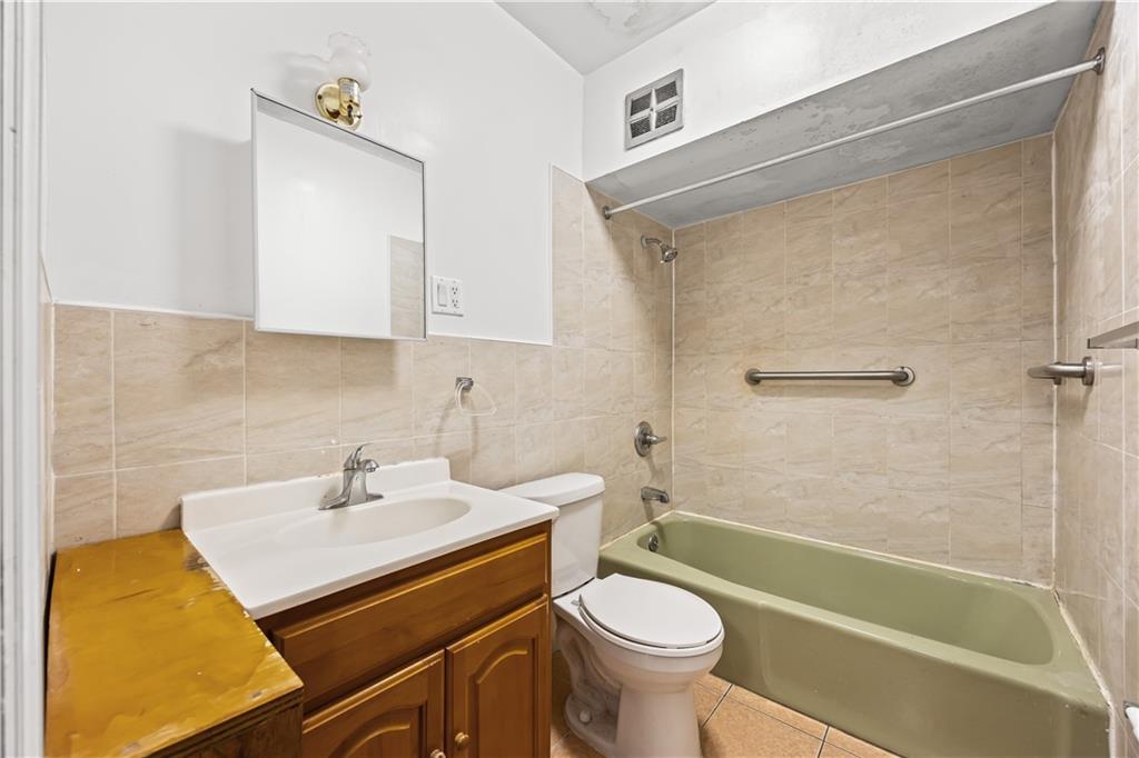 1314 63rd Street Bensonhurst Brooklyn NY 11219