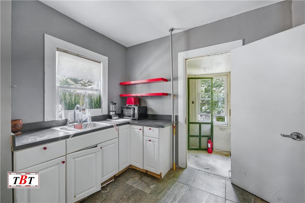 945 East 15th Street Midwood Brooklyn NY 11230