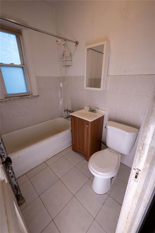 966 East 104th Street Canarsie Brooklyn NY 11236