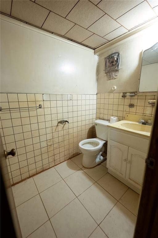 966 East 104th Street Canarsie Brooklyn NY 11236