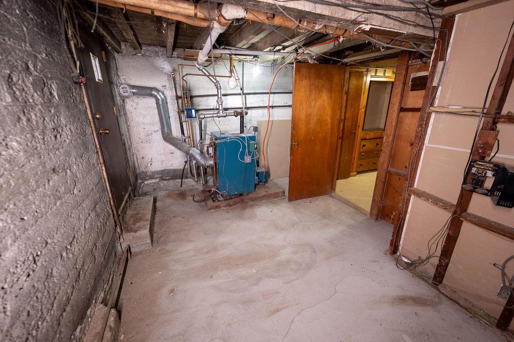 966 East 104th Street Canarsie Brooklyn NY 11236