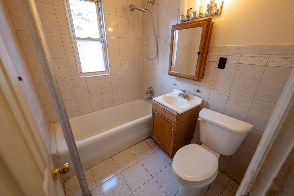 966 East 104th Street Canarsie Brooklyn NY 11236