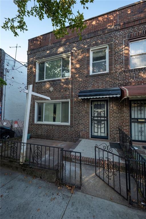 966 East 104th Street Canarsie Brooklyn NY 11236