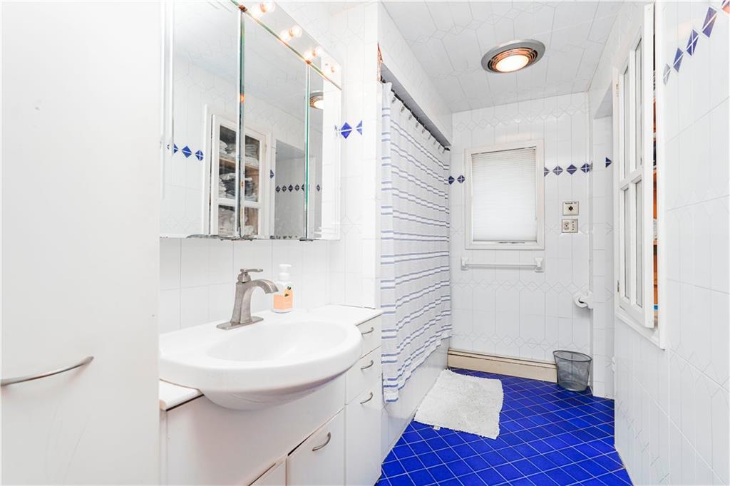 18 Gotham Street Gerritsen Beach Brooklyn NY 11229