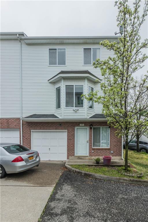 270 Aspen Knolls Way Arden Heights Staten Island NY 10312