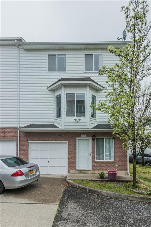 270 Aspen Knolls Way Arden Heights Staten Island NY 10312