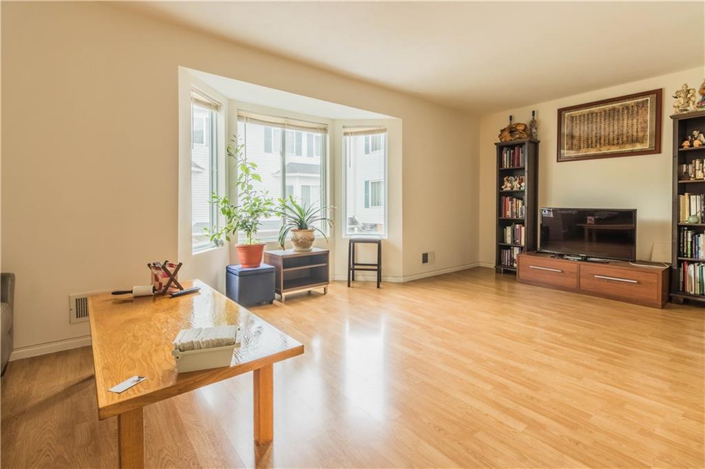270 Aspen Knolls Way Arden Heights Staten Island NY 10312
