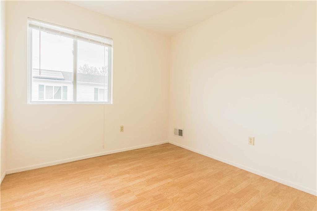 270 Aspen Knolls Way Arden Heights Staten Island NY 10312