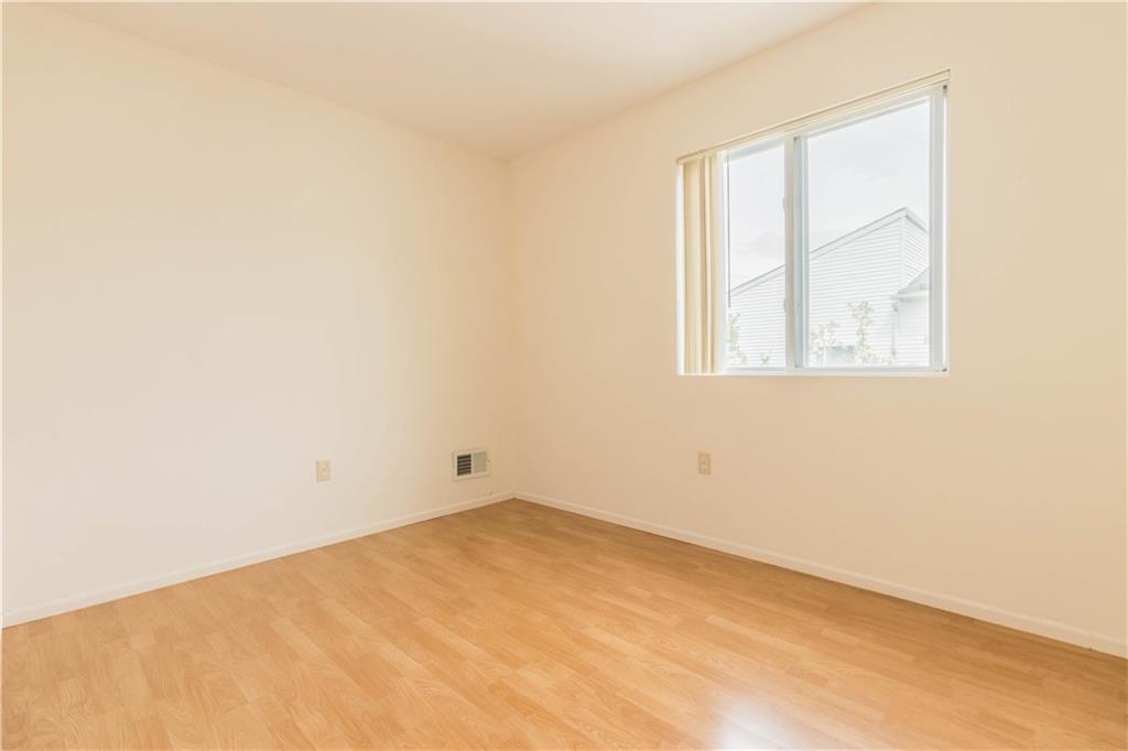 270 Aspen Knolls Way Arden Heights Staten Island NY 10312
