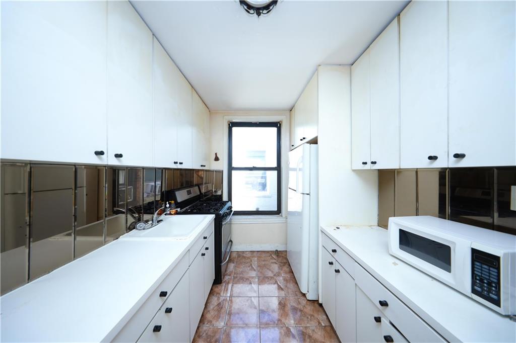 1215 Avenue U Homecrest Brooklyn NY 11229