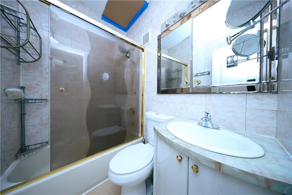 1215 Avenue U Homecrest Brooklyn NY 11229