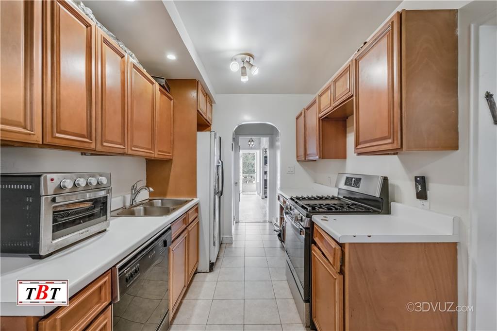 1517 East 34th Street Flatlands Brooklyn NY 11234