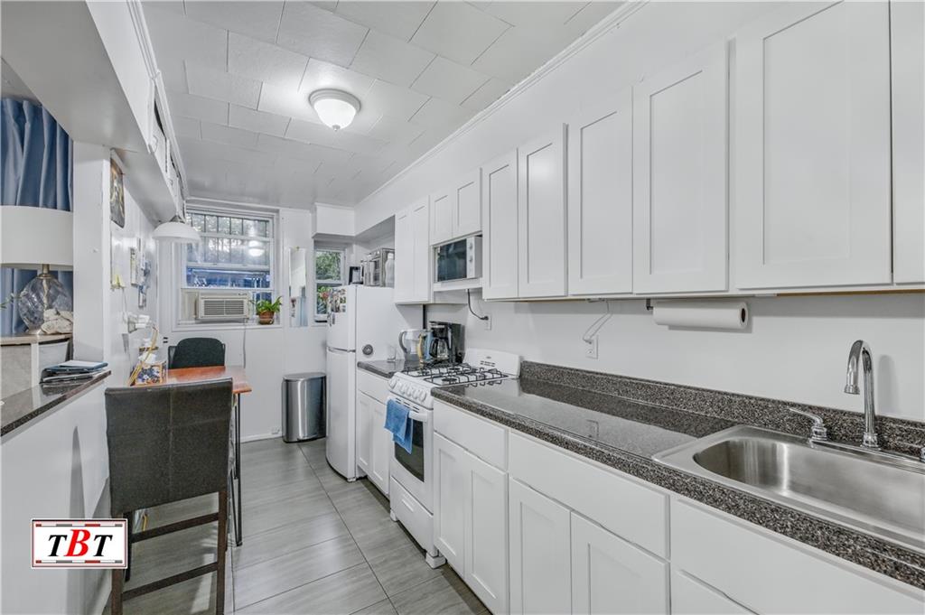 1517 East 34th Street Flatlands Brooklyn NY 11234