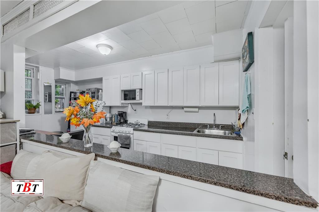 1517 East 34th Street Flatlands Brooklyn NY 11234