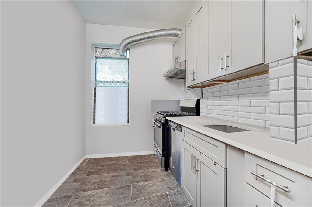 79 Avenue O Bensonhurst Brooklyn NY 11204
