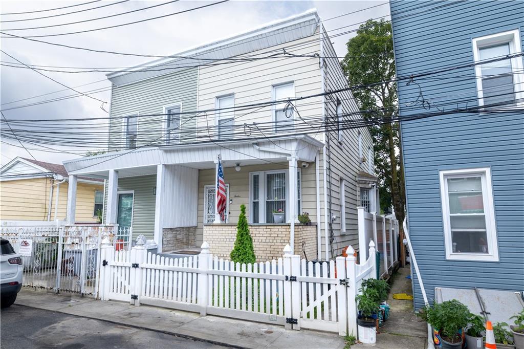 12 Vermont Court Bushwick Brooklyn NY 11207