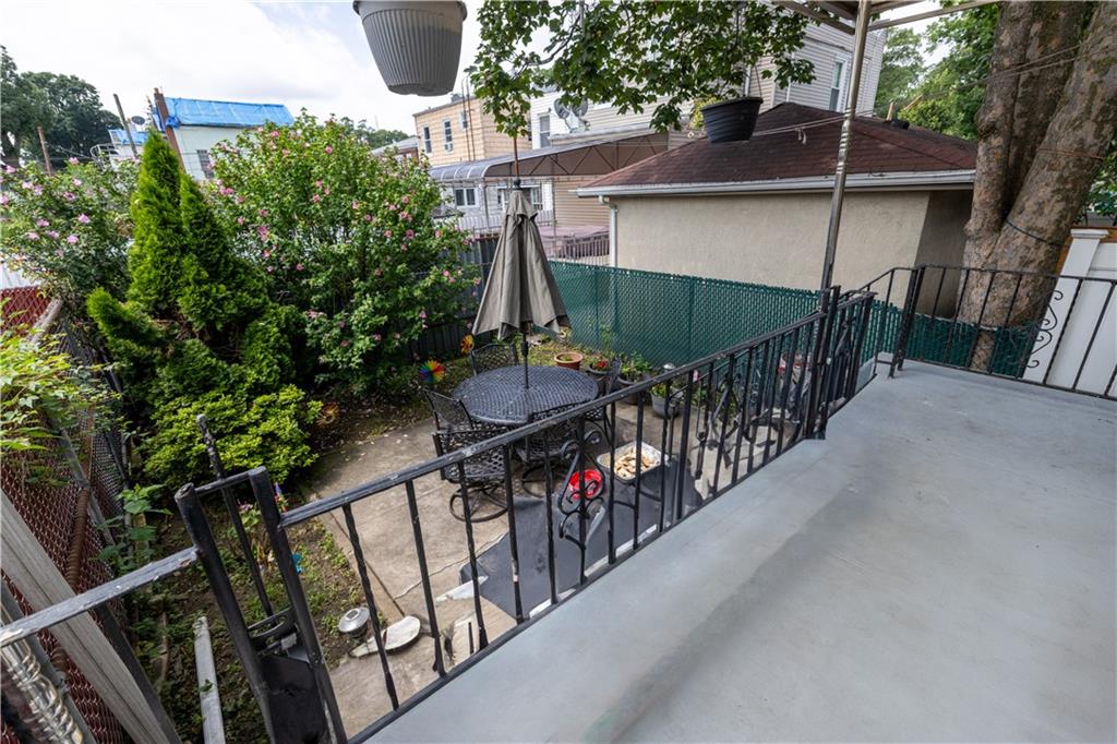 12 Vermont Court Bushwick Brooklyn NY 11207