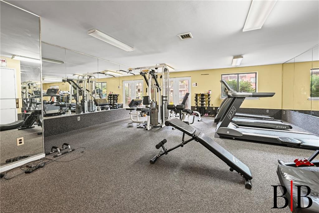 2613 Emmons Avenue Sheepshead Bay Brooklyn NY 11235