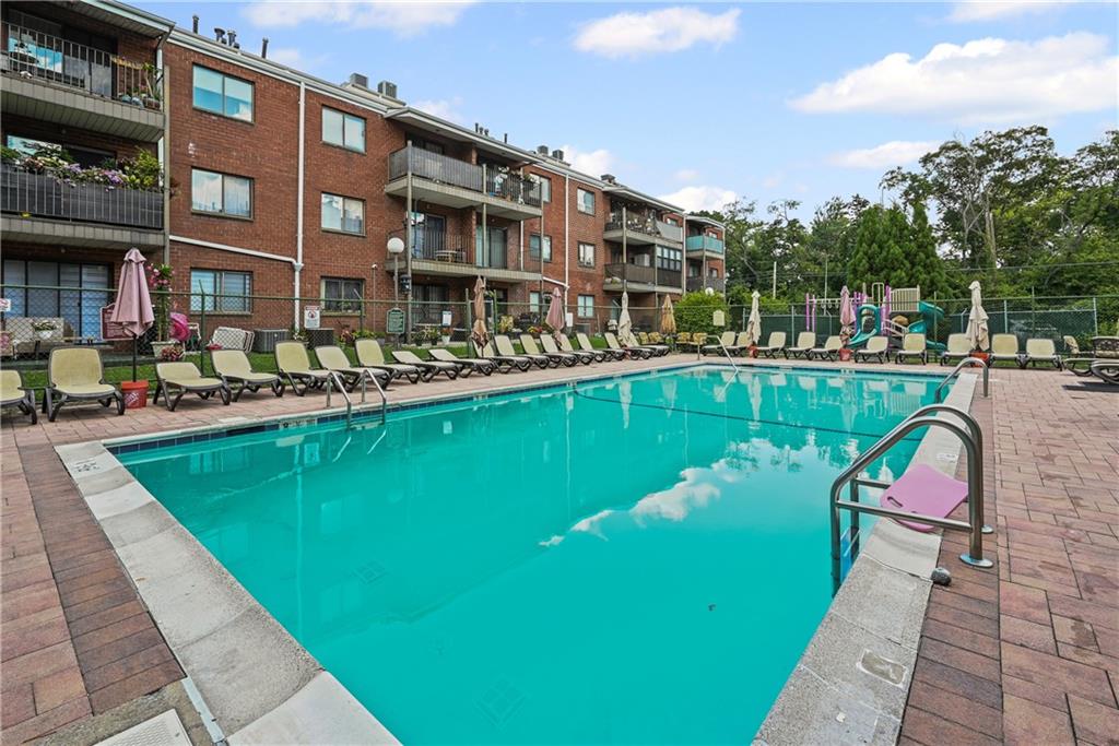 2613 Emmons Avenue Sheepshead Bay Brooklyn NY 11235
