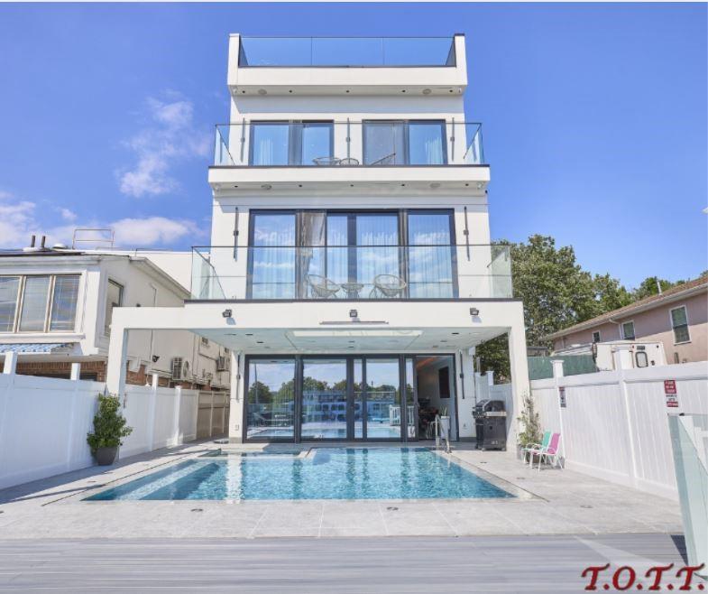 2218 National Drive Mill Basin Brooklyn NY 11234