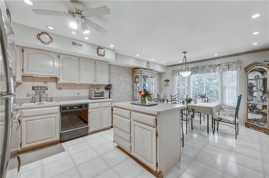 41 Halpin Avenue Arden Heights Staten Island NY 10312