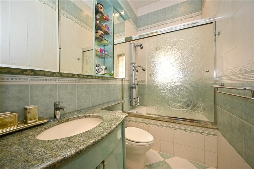 47 Gaylord Drive Mill Basin Brooklyn NY 11234